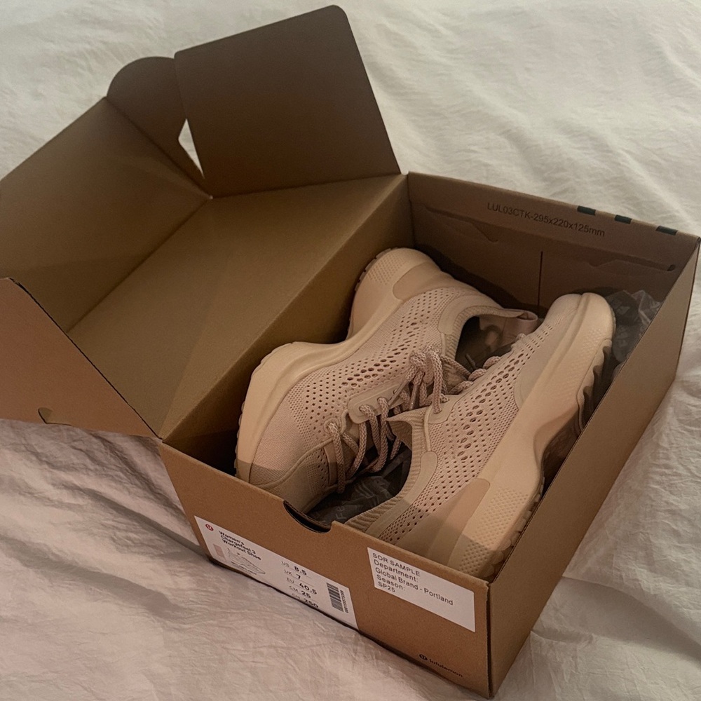Lululemon Chargefeel 3 Workout Shoe